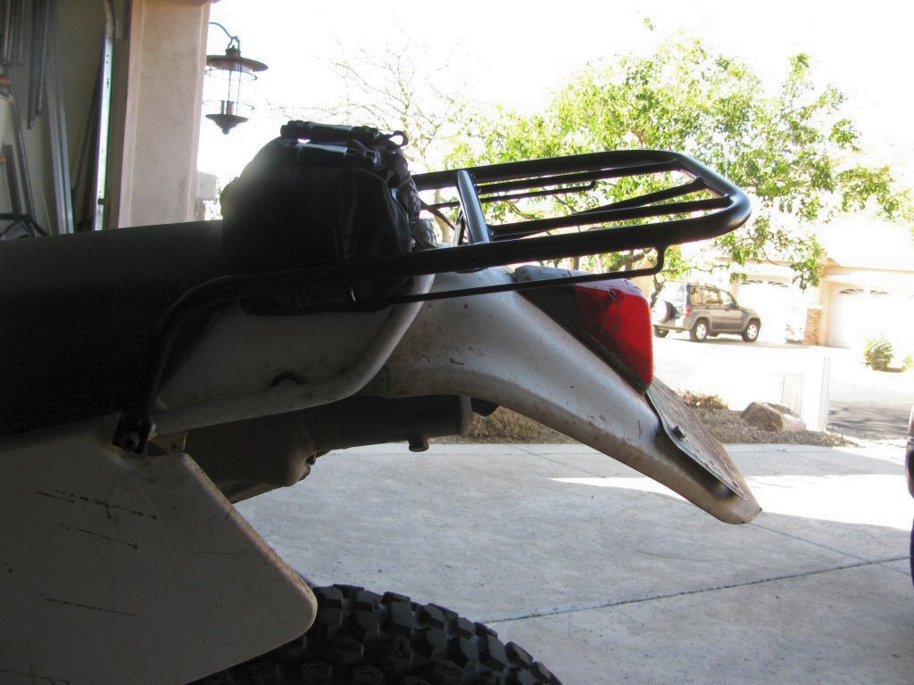 The revised ManRacks DR350 luggage rack fit to my 1993 Suzuki DR350.