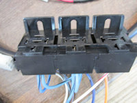 3 sockets for two relays and the turn signal flasher.