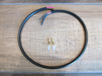 Extension cable for right rear turn signals.