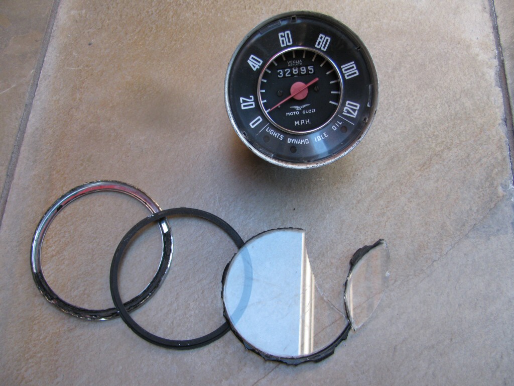 Single gauge speedometer.