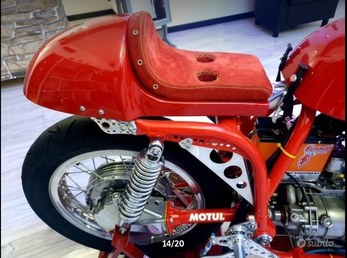 Moto Guzzi custom V7 Loopframe