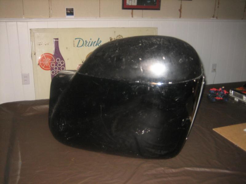 DB saddlebags with the rare round-top lids.