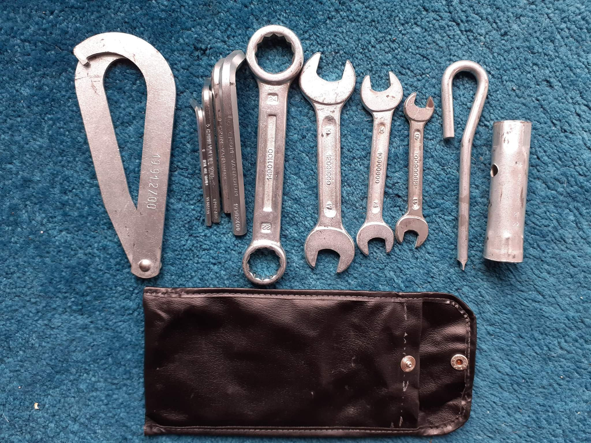 Original tool kit for the Moto Guzzi V50 III.